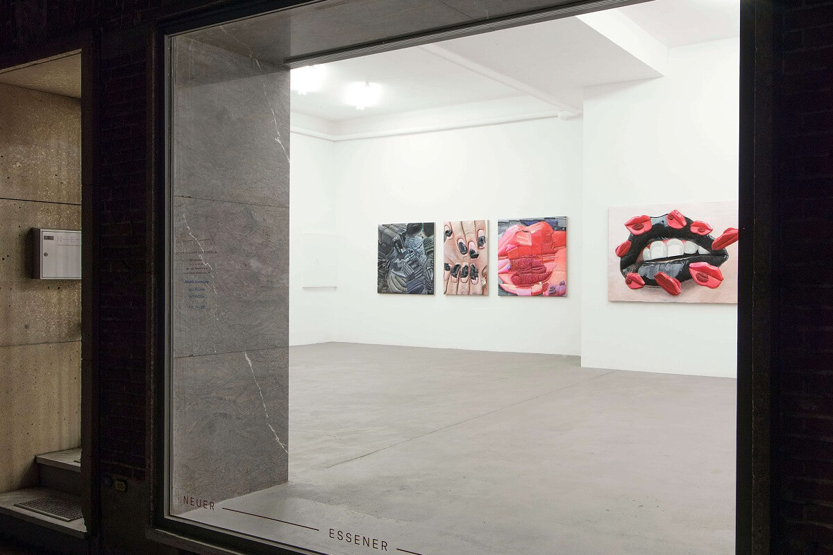 Gina Beavers' solo exhibition at the Neuer Essener Kunstverein in Germany
